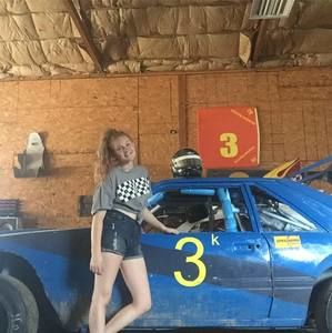 Meet your Posher, Kaci